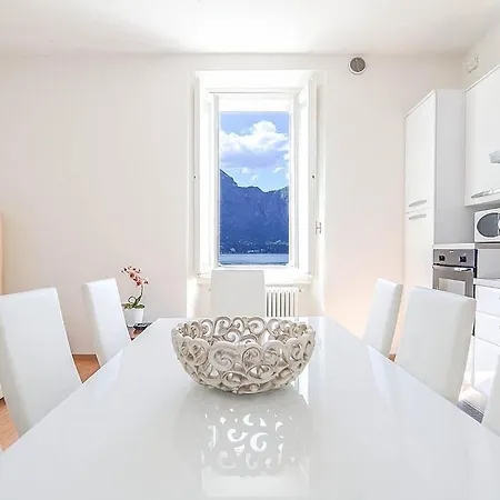 Sleeps 6 Air Con Wifi Apartamento Bellagio